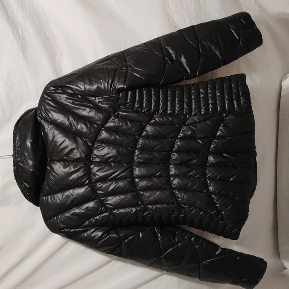 Guess Black Puffer Coat W Silver Detail Sz.M Gently Worn - Picture 7 of 15